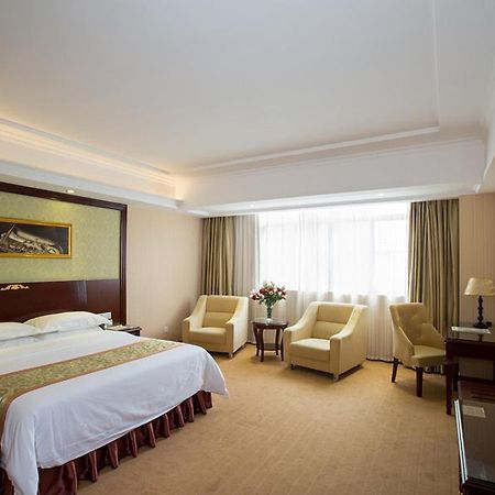 Vienna Hotel Heyuan High-Tech Yi Road מראה חיצוני תמונה